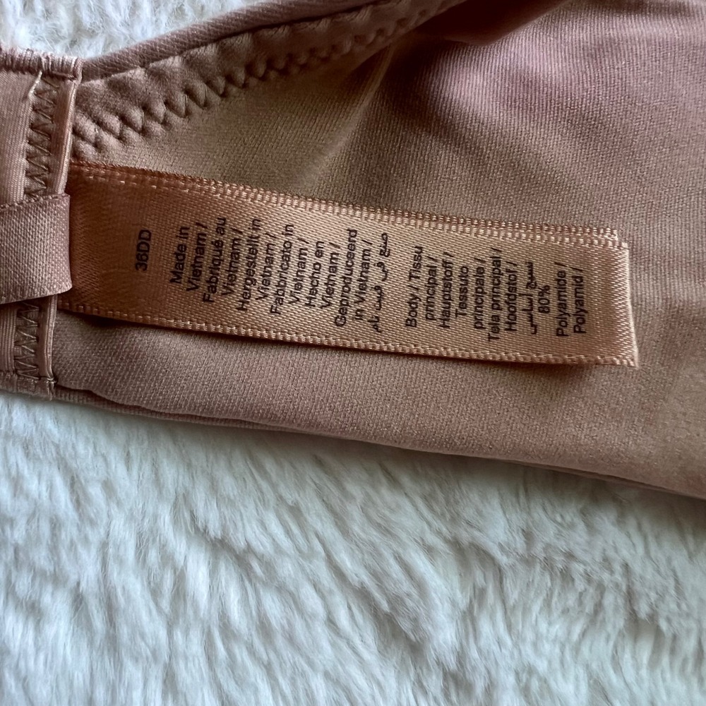 SKIMS Fits Everybody T-Shirt Bra Size 36DD Clay Nude Underwire Seamless PO23299 - Picture 8 of 9